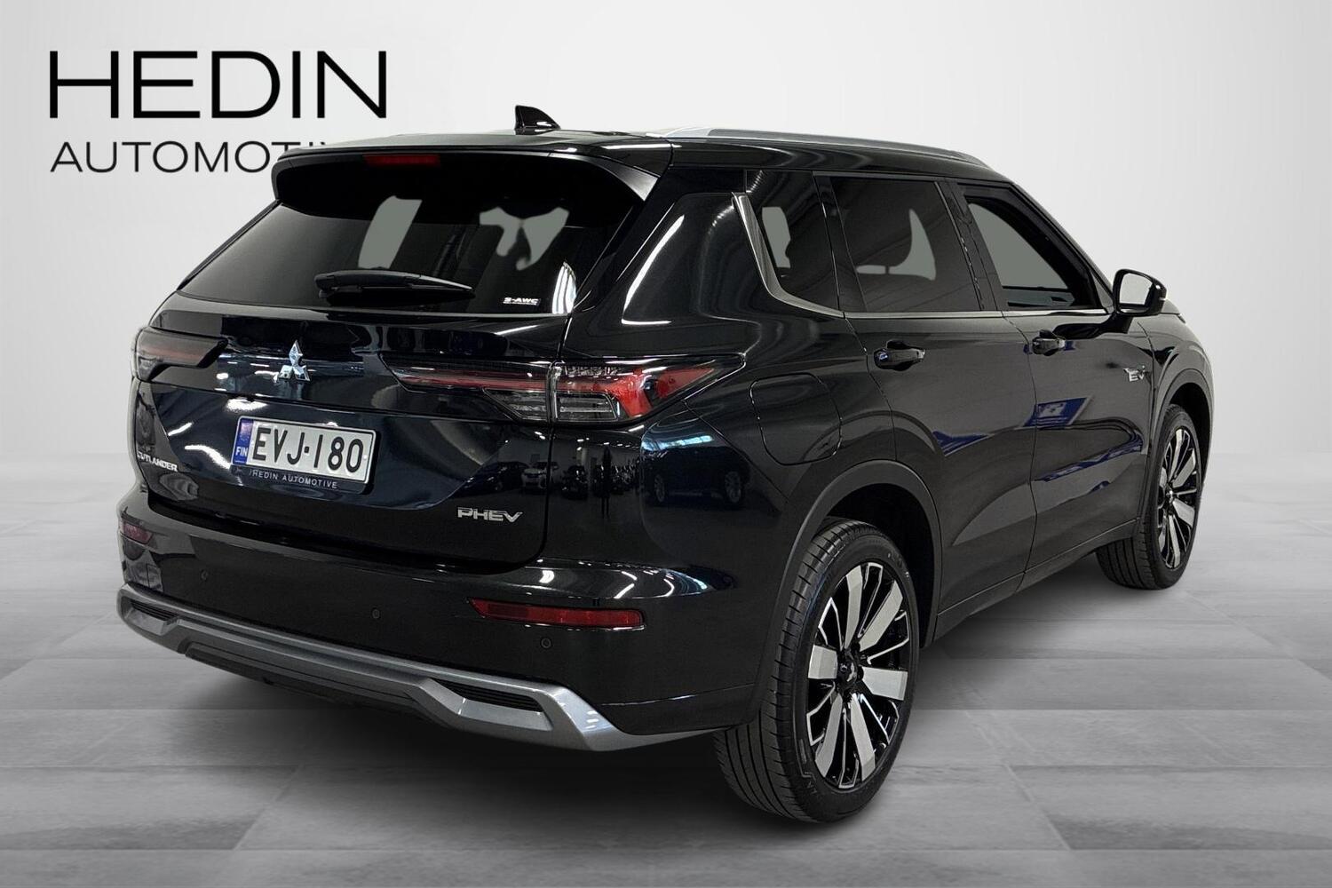 Mitsubishi Outlander vaihtoauto