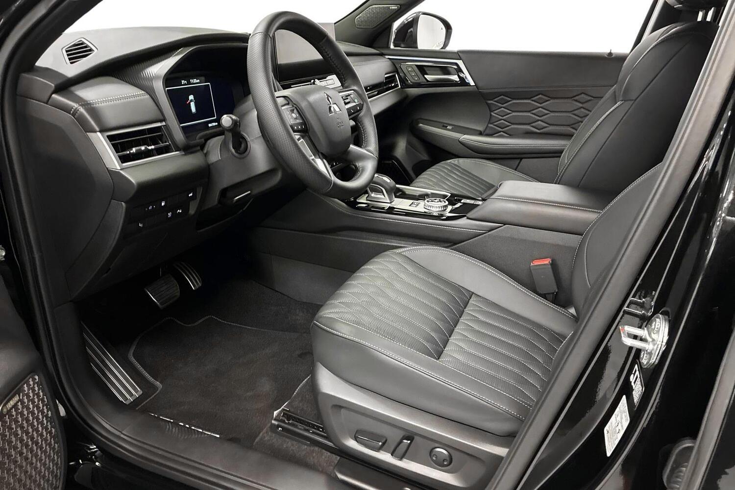 Mitsubishi Outlander vaihtoauto