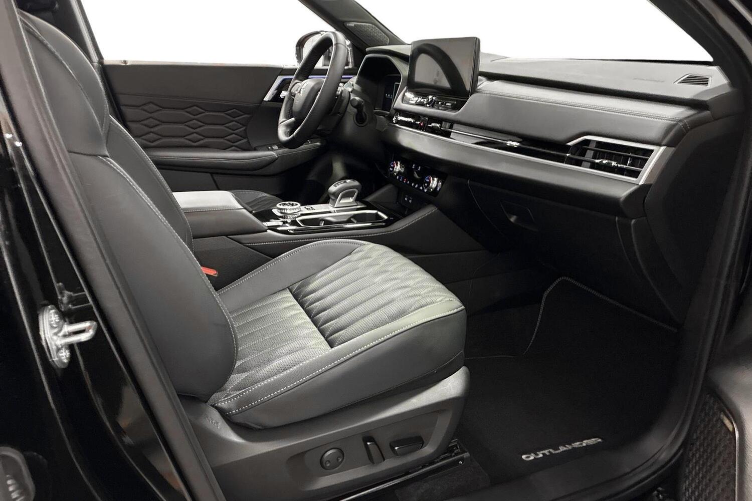 Mitsubishi Outlander vaihtoauto