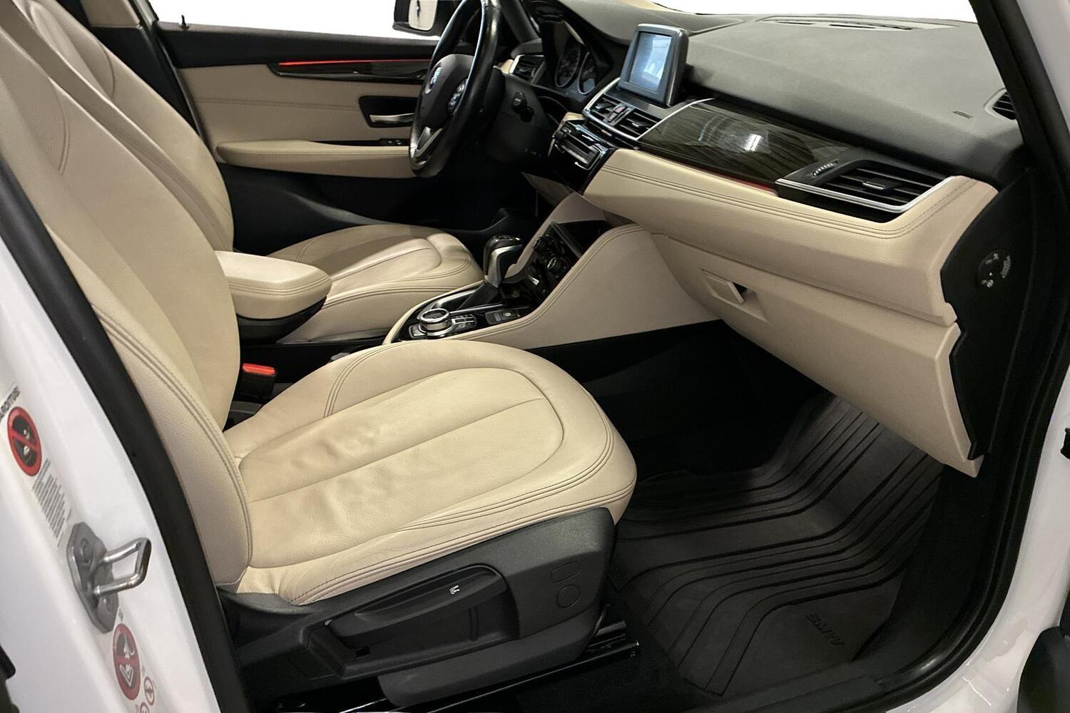 BMW 220 vaihtoauto