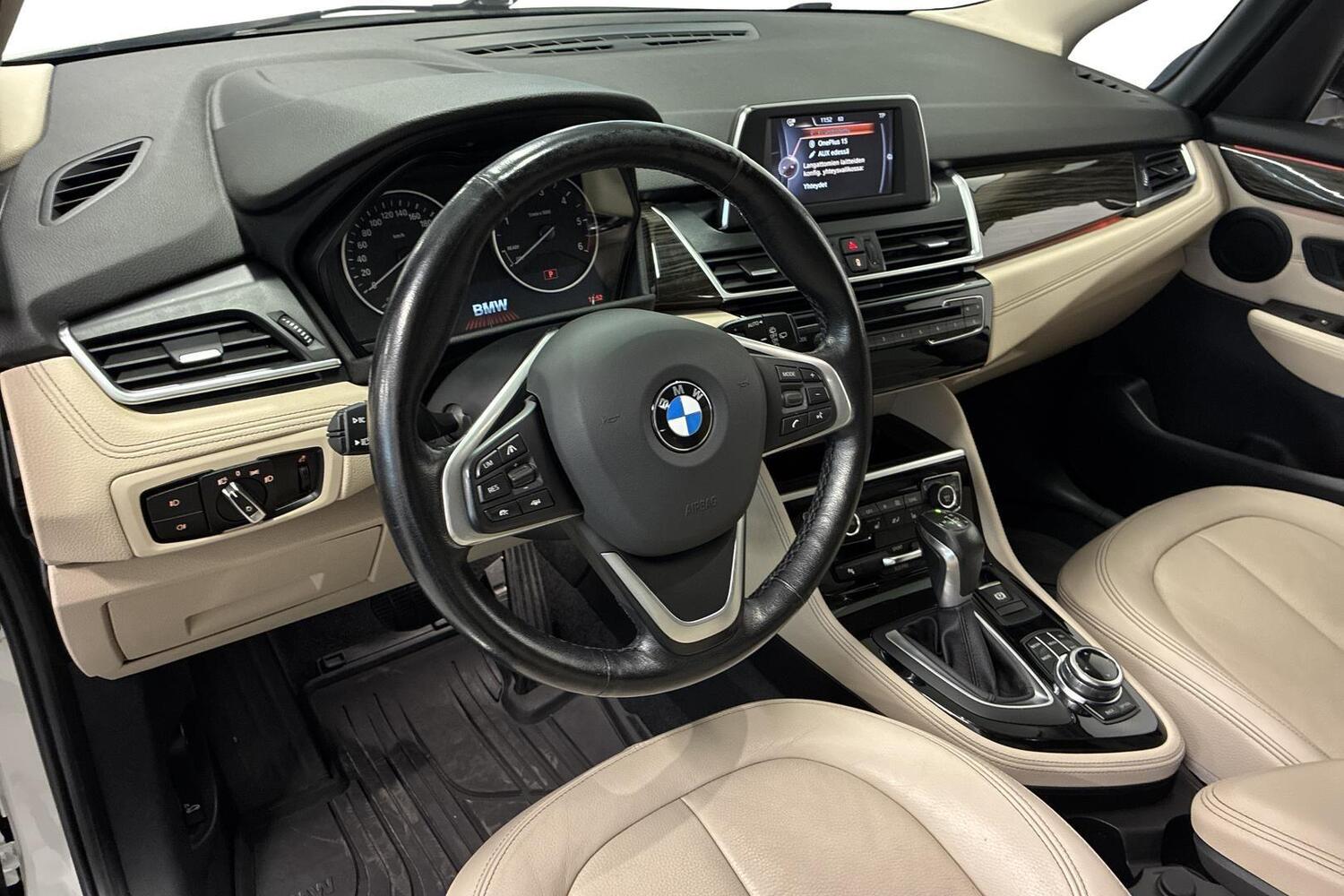 BMW 220 vaihtoauto