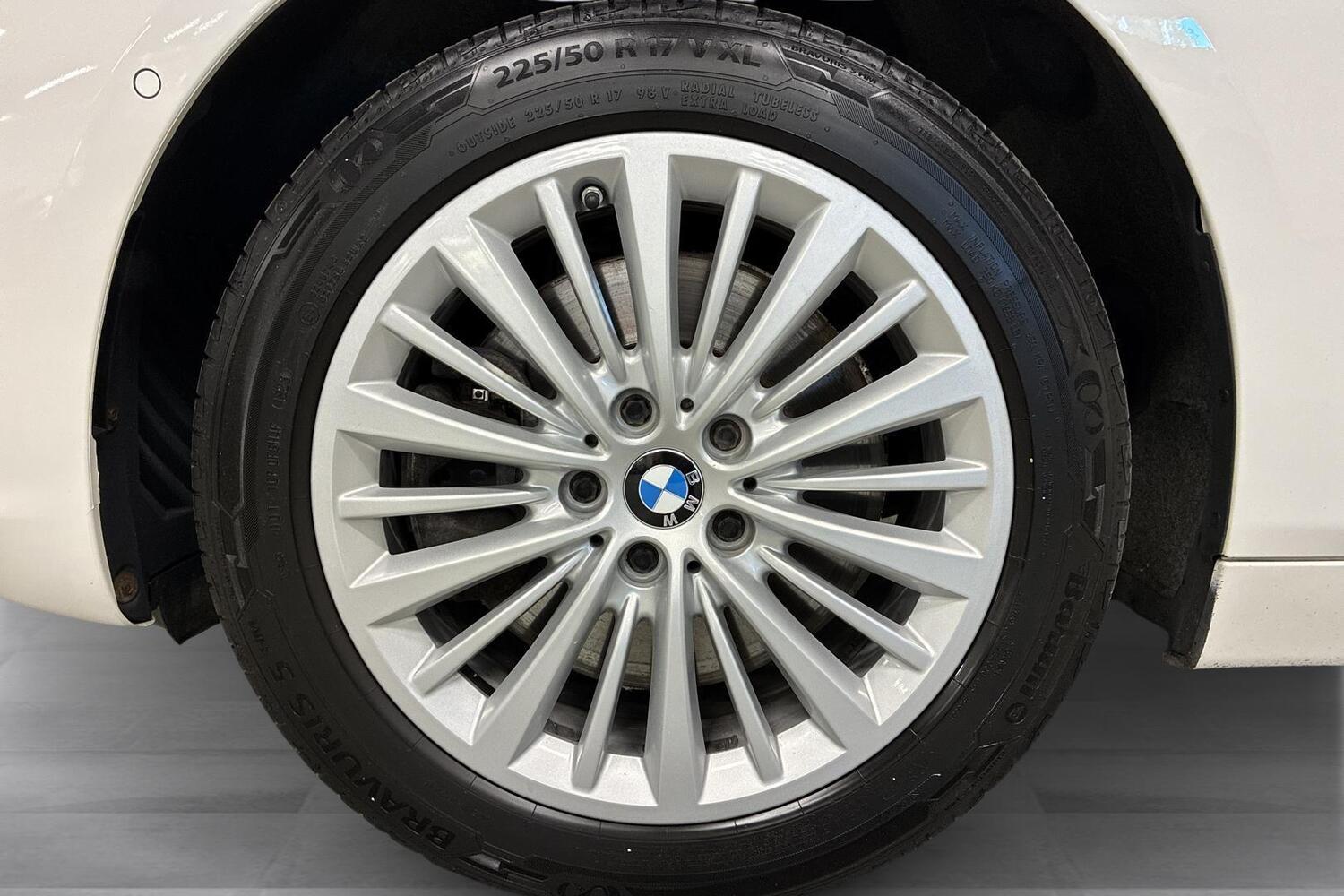 BMW 220 vaihtoauto