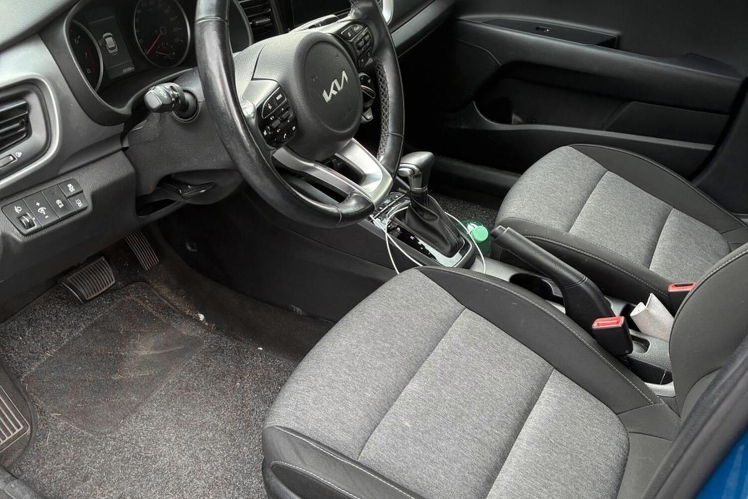 Kia Stonic vaihtoauto