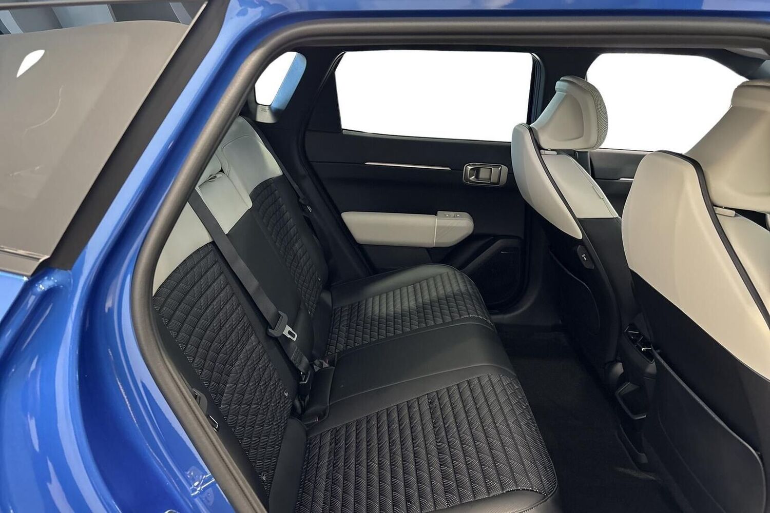 Kia EV4 vaihtoauto