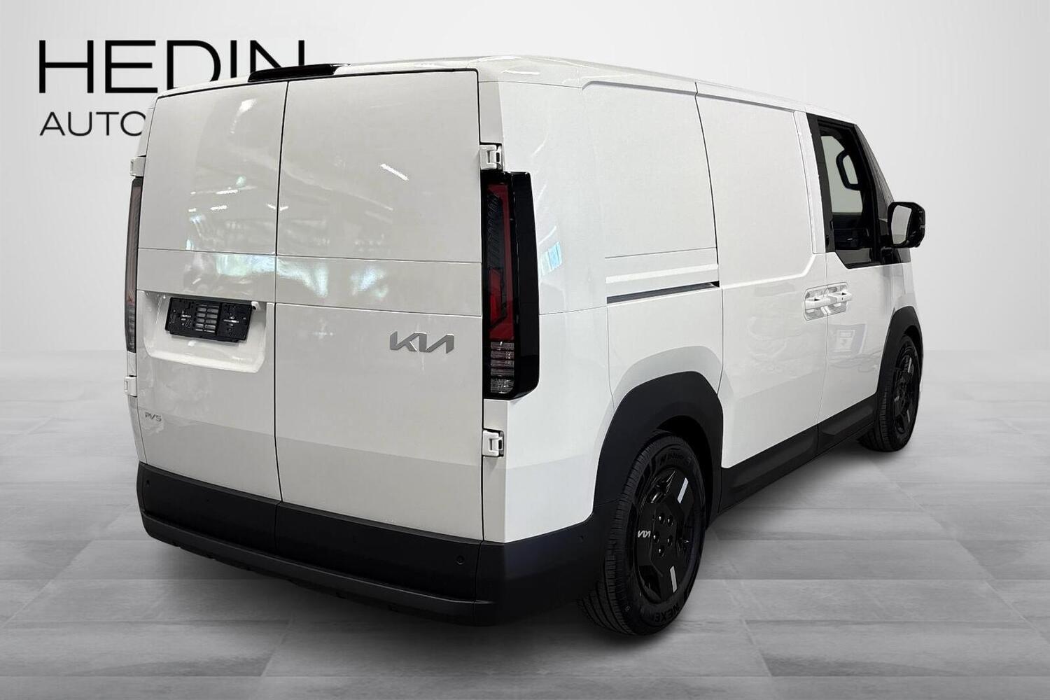 Kia PV5 Cargo vaihtoauto