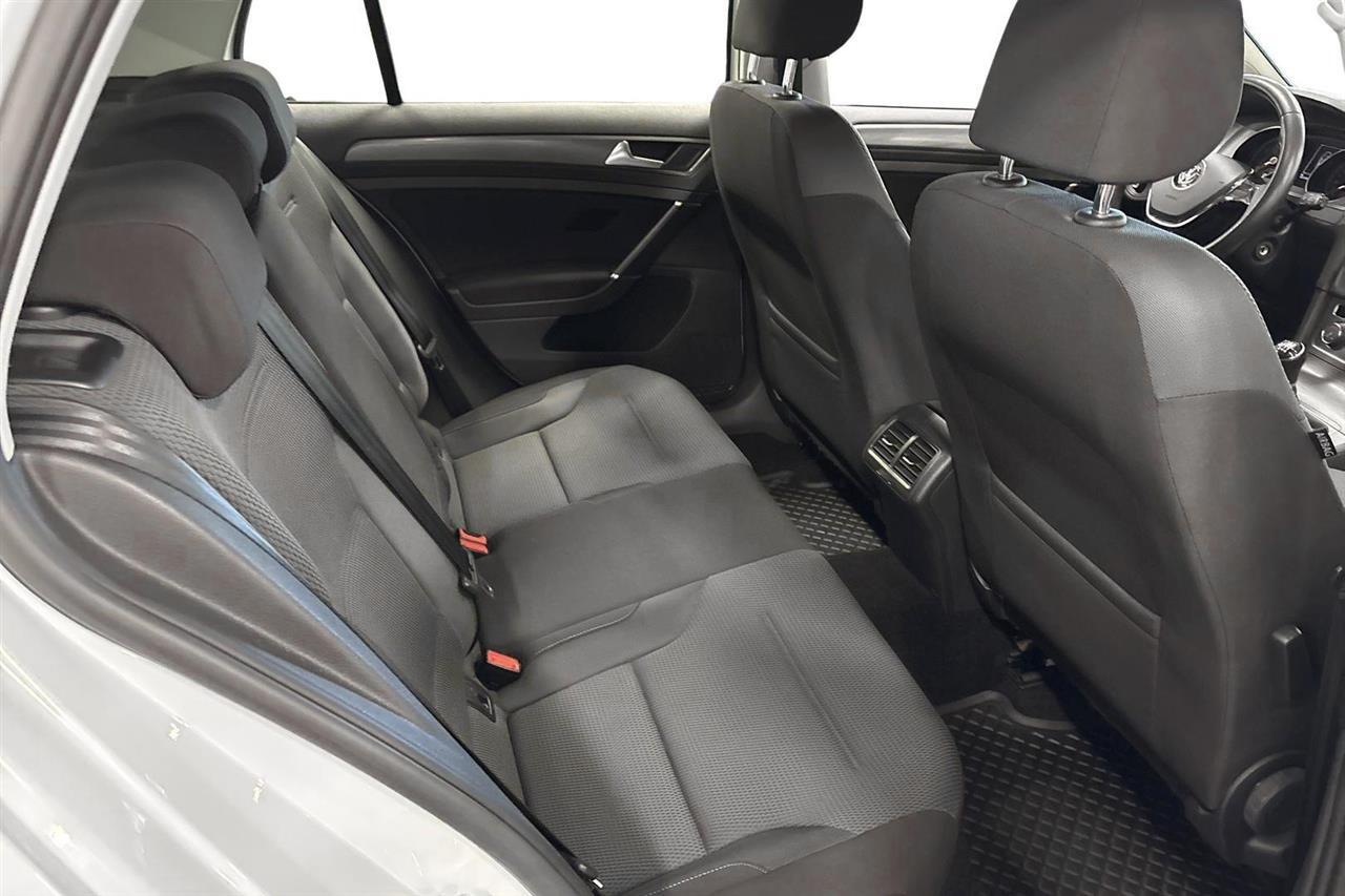 Volkswagen Golf vaihtoauto