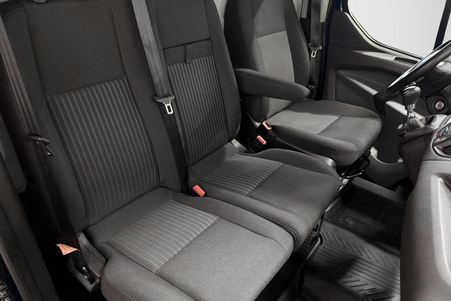 Ford Transit Custom vaihtoauto