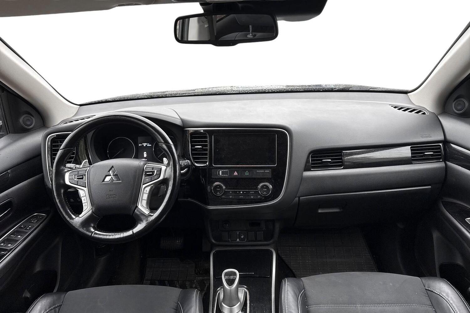 Mitsubishi Outlander PHEV vaihtoauto
