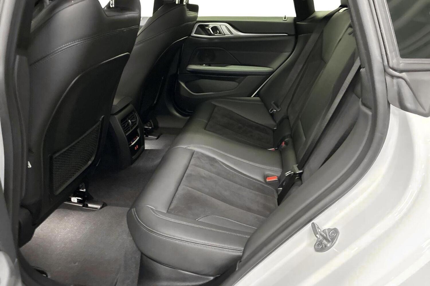 BMW i4 M50 vaihtoauto