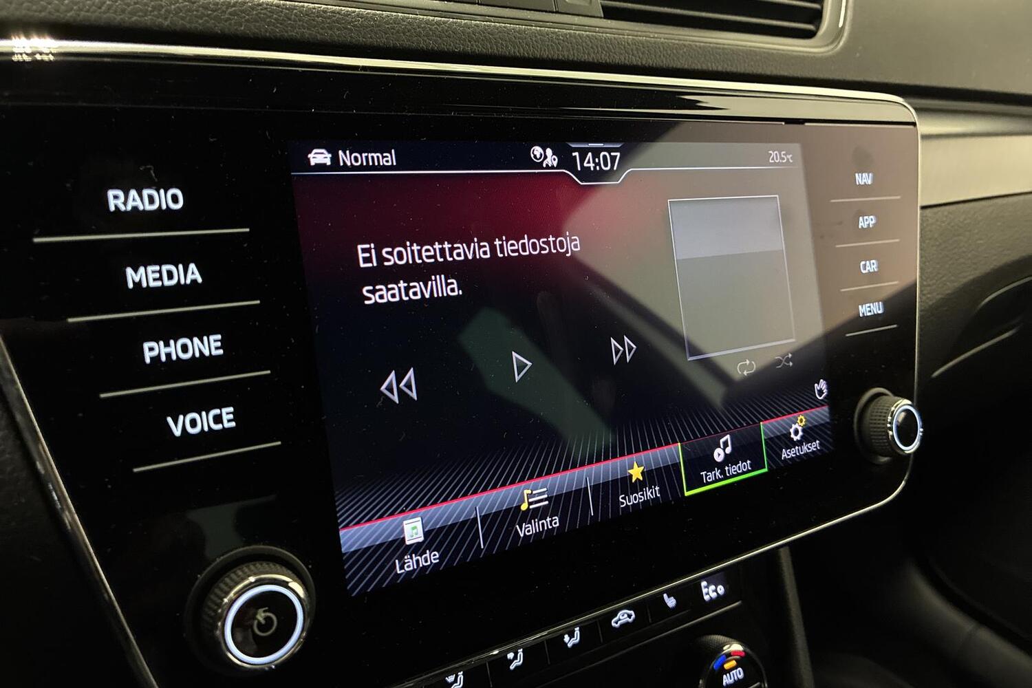 Skoda Superb vaihtoauto