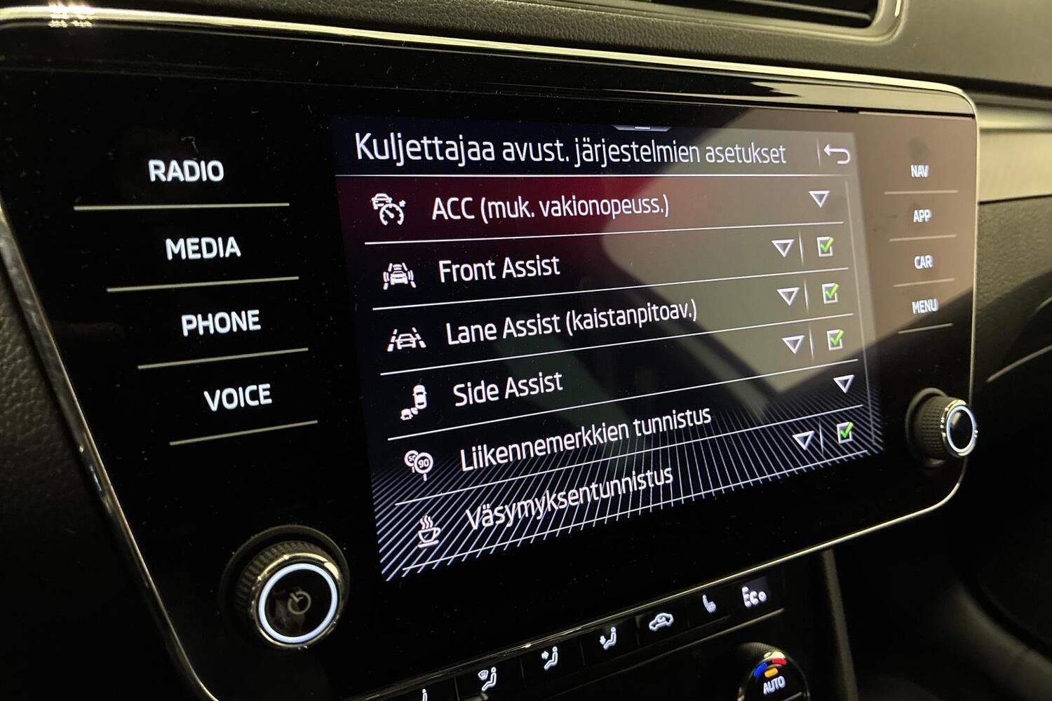 Skoda Superb vaihtoauto