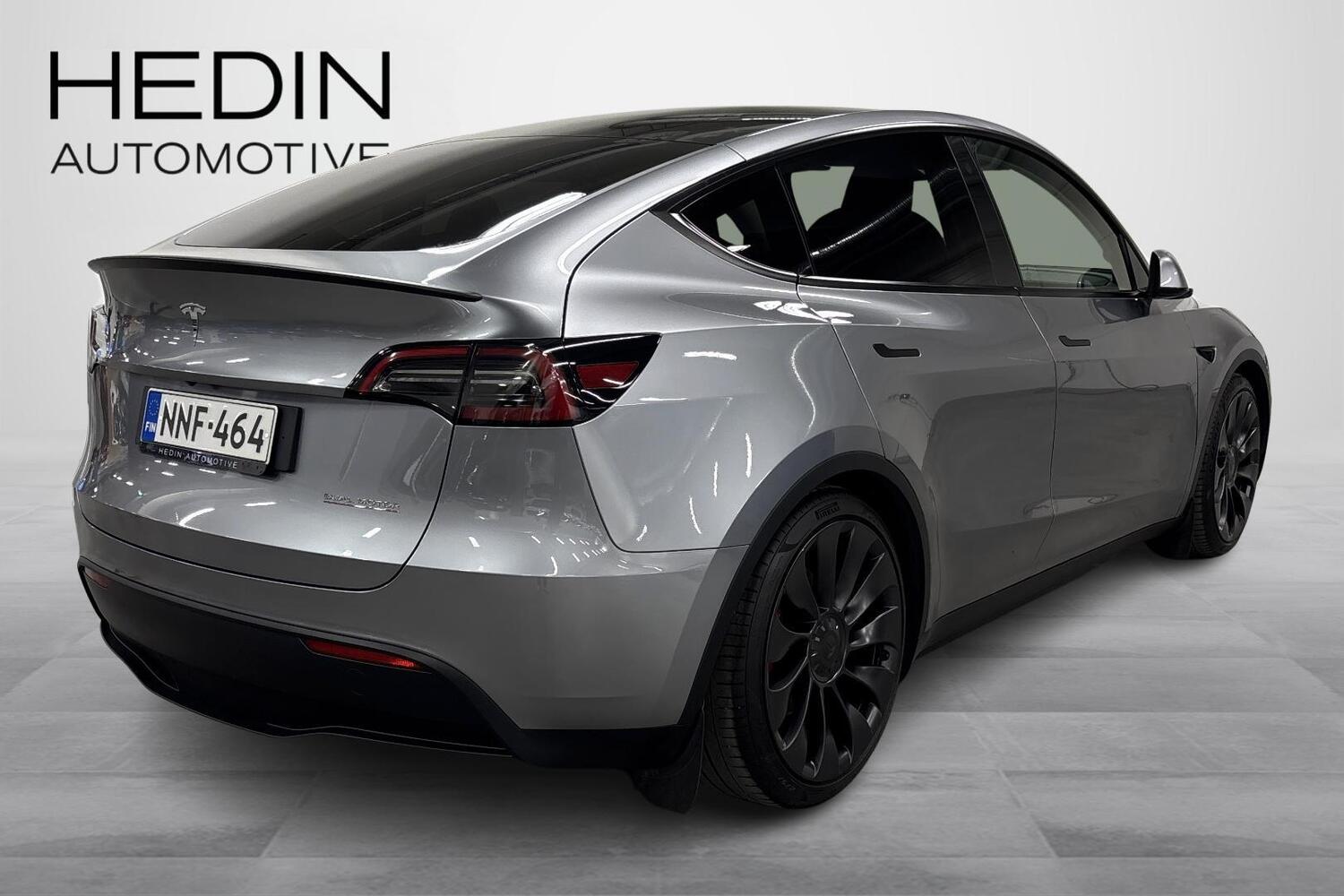 Tesla Model Y vaihtoauto