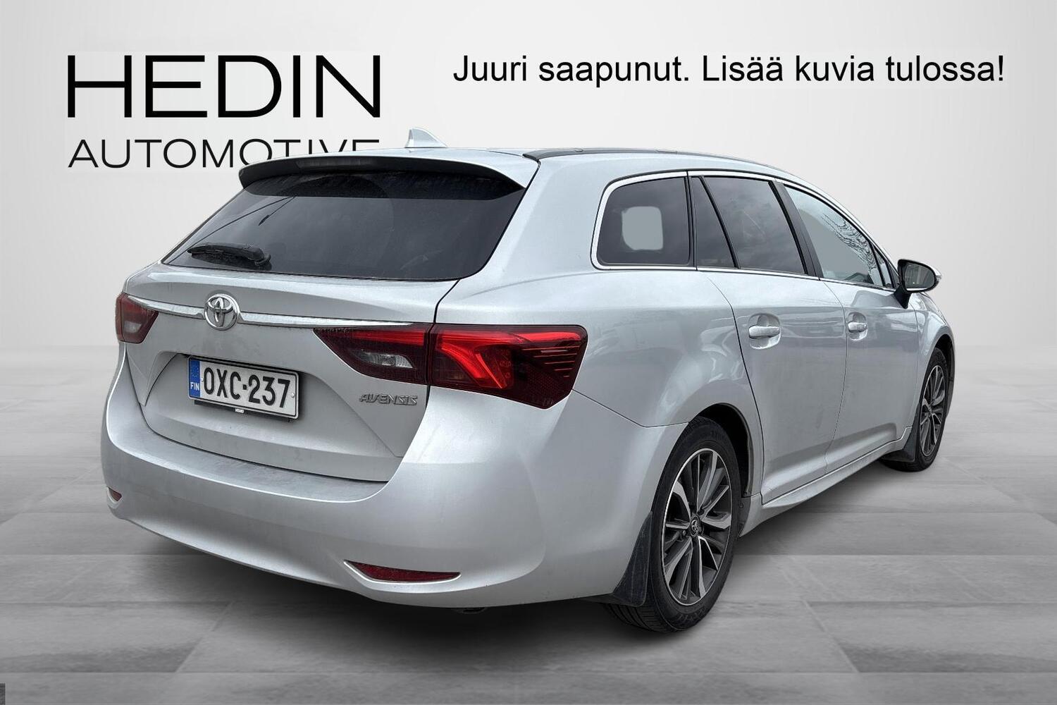 Toyota Avensis vaihtoauto