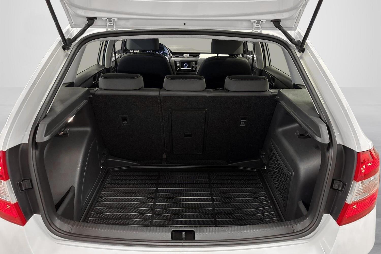 Skoda Rapid vaihtoauto