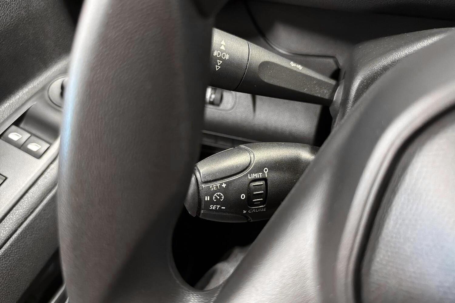 Peugeot Partner vaihtoauto
