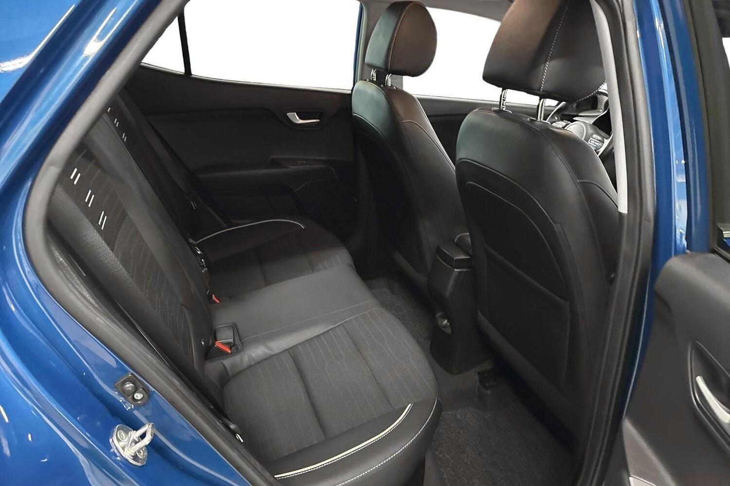 Kia Stonic vaihtoauto