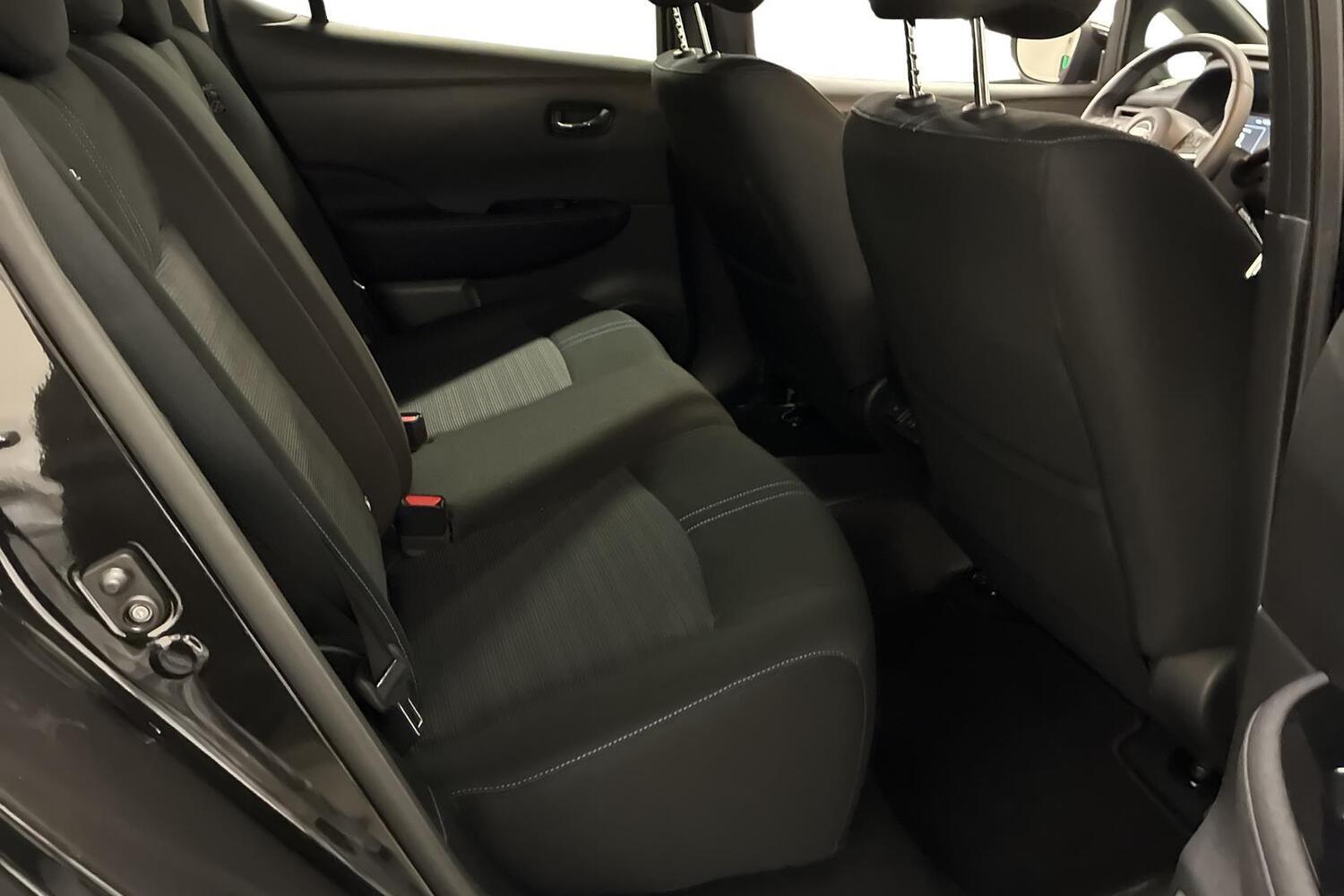 Nissan Leaf vaihtoauto