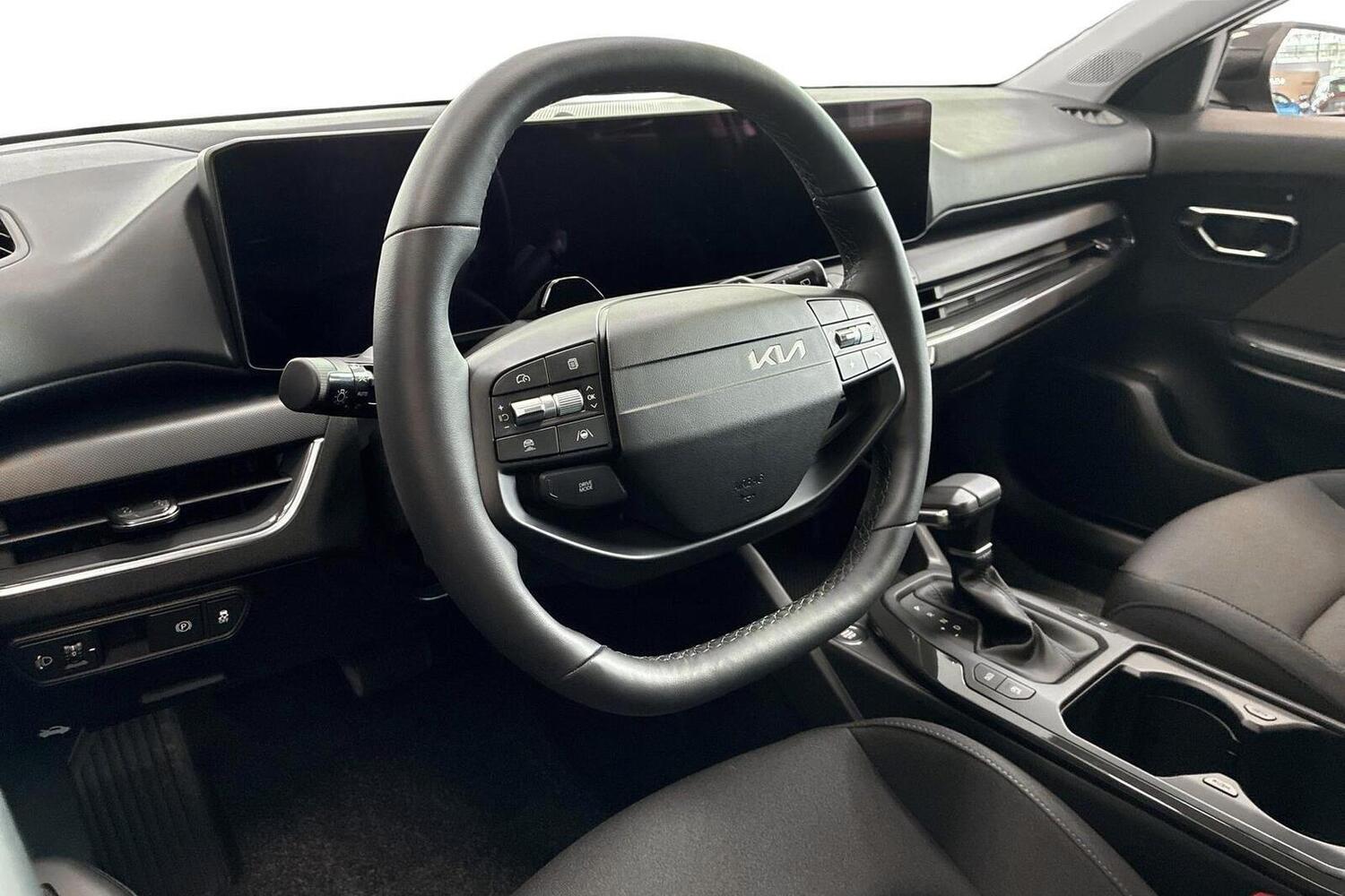 Kia K4 vaihtoauto