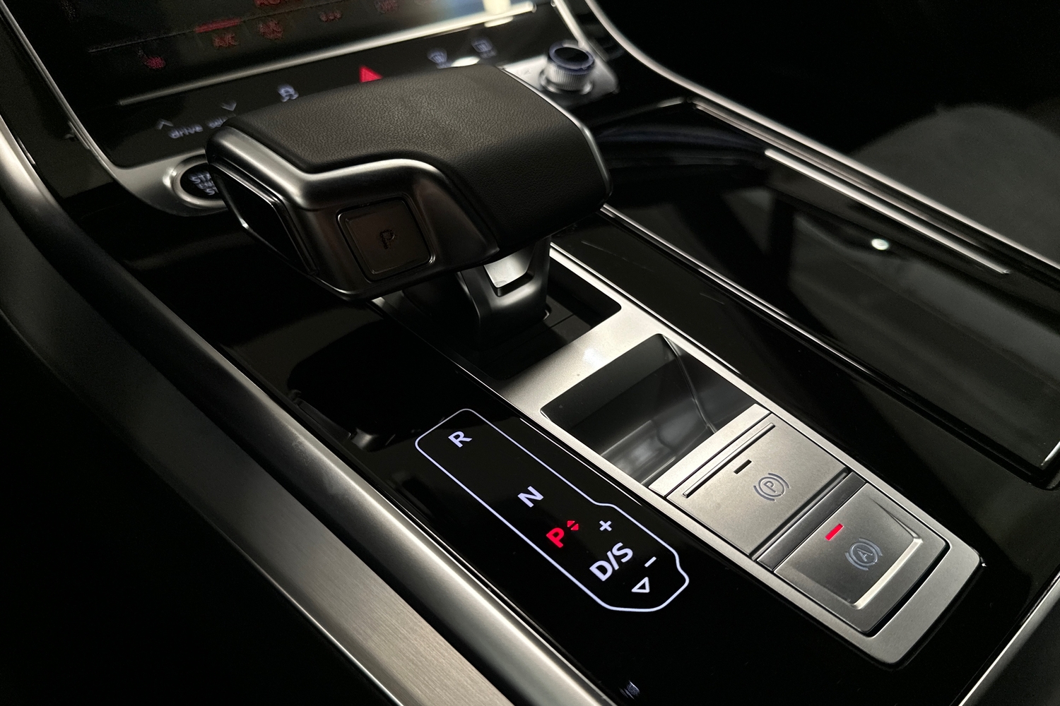 Audi Q7 vaihtoauto