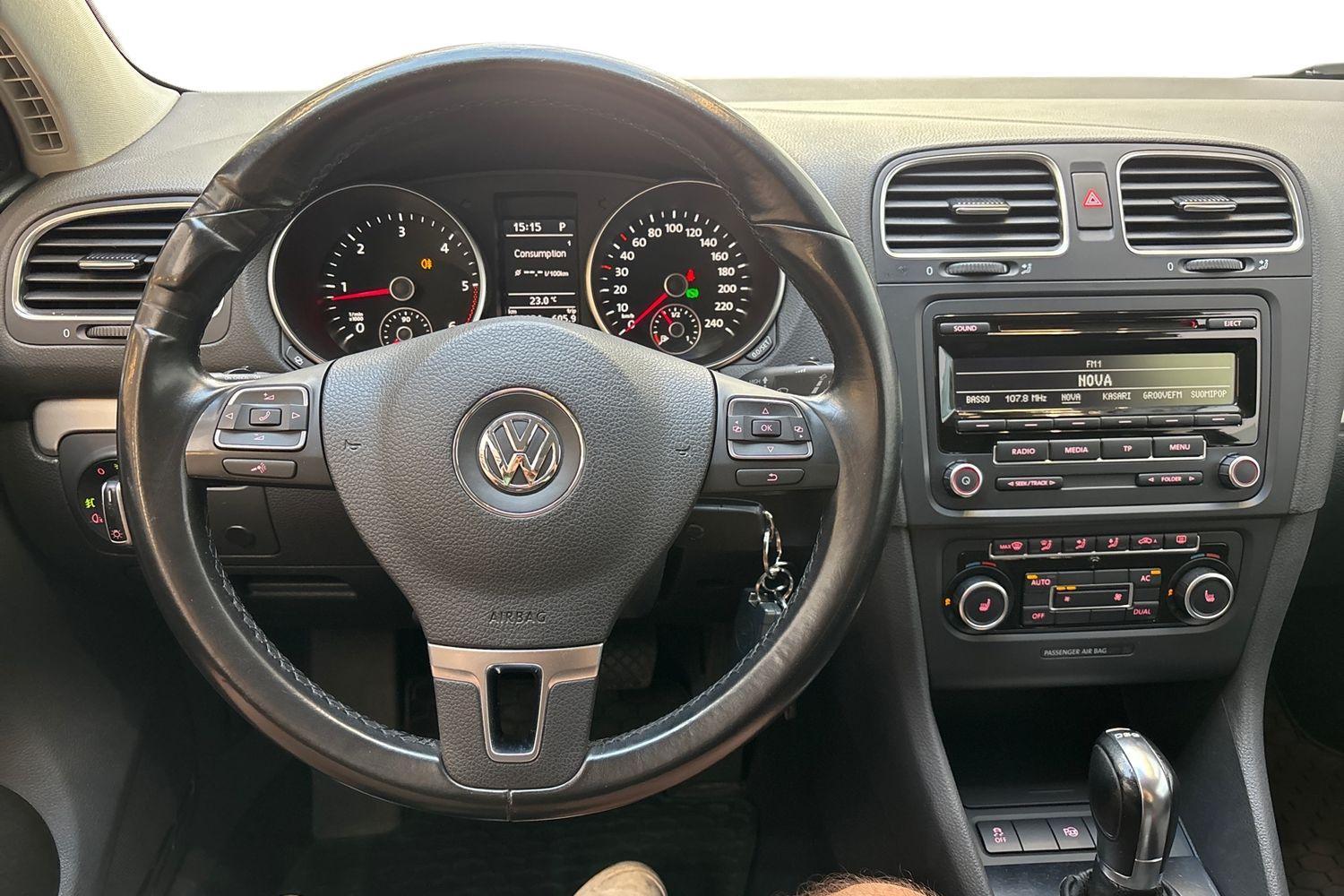 Volkswagen Golf vaihtoauto
