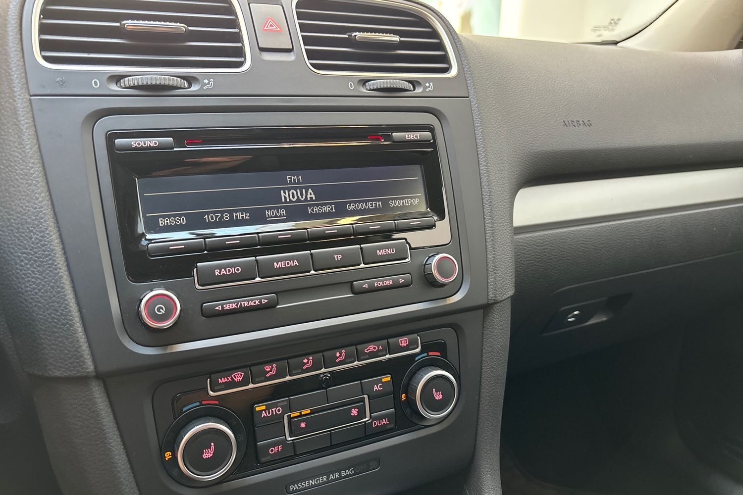 Volkswagen Golf vaihtoauto