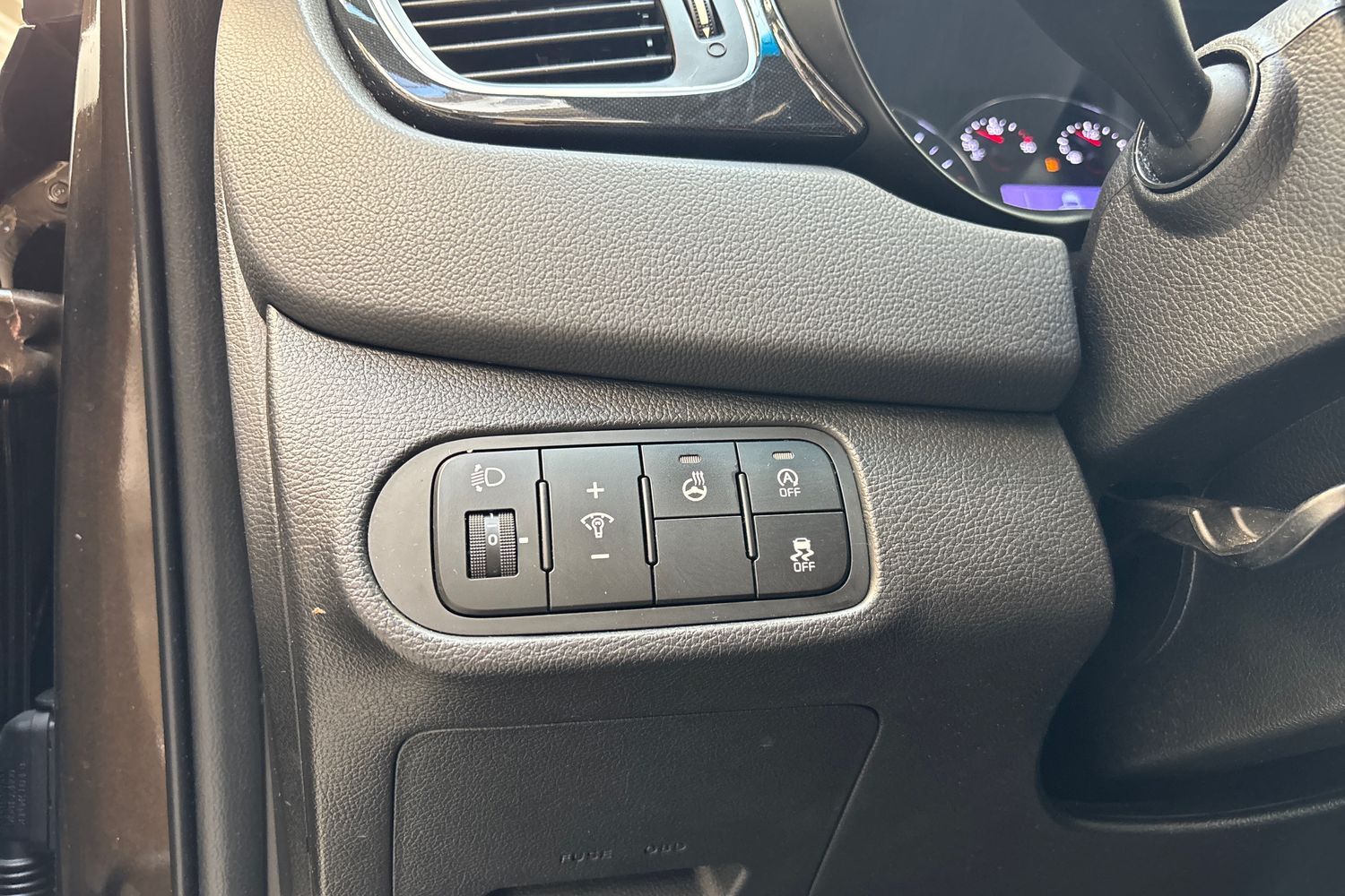 Kia Carens vaihtoauto