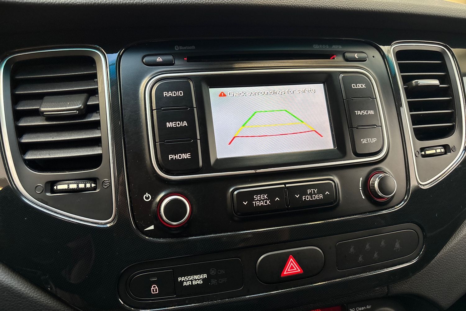 Kia Carens vaihtoauto