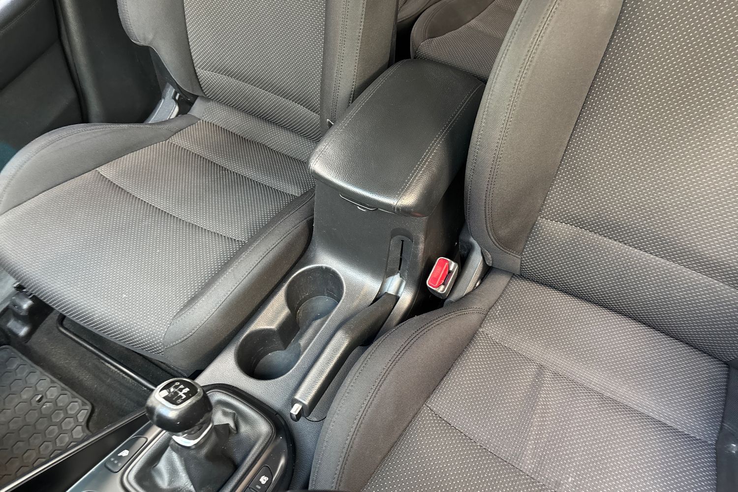 Kia Carens vaihtoauto