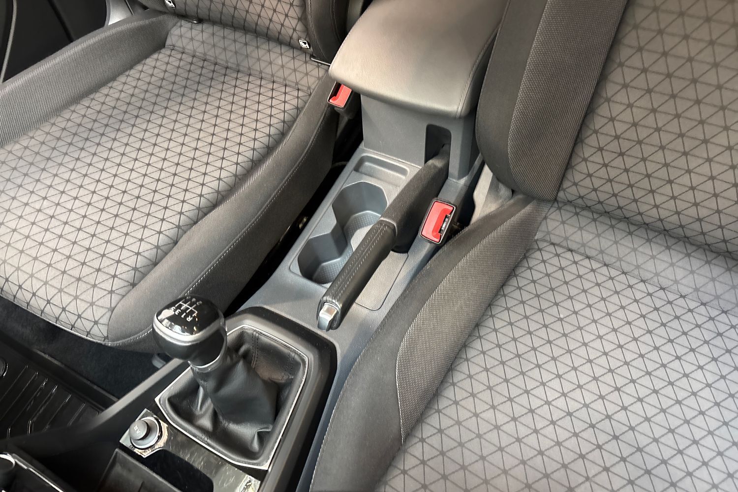 Volkswagen T-Cross vaihtoauto