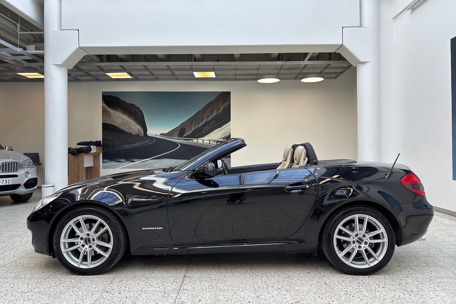 Mercedes-Benz SLK vaihtoauto