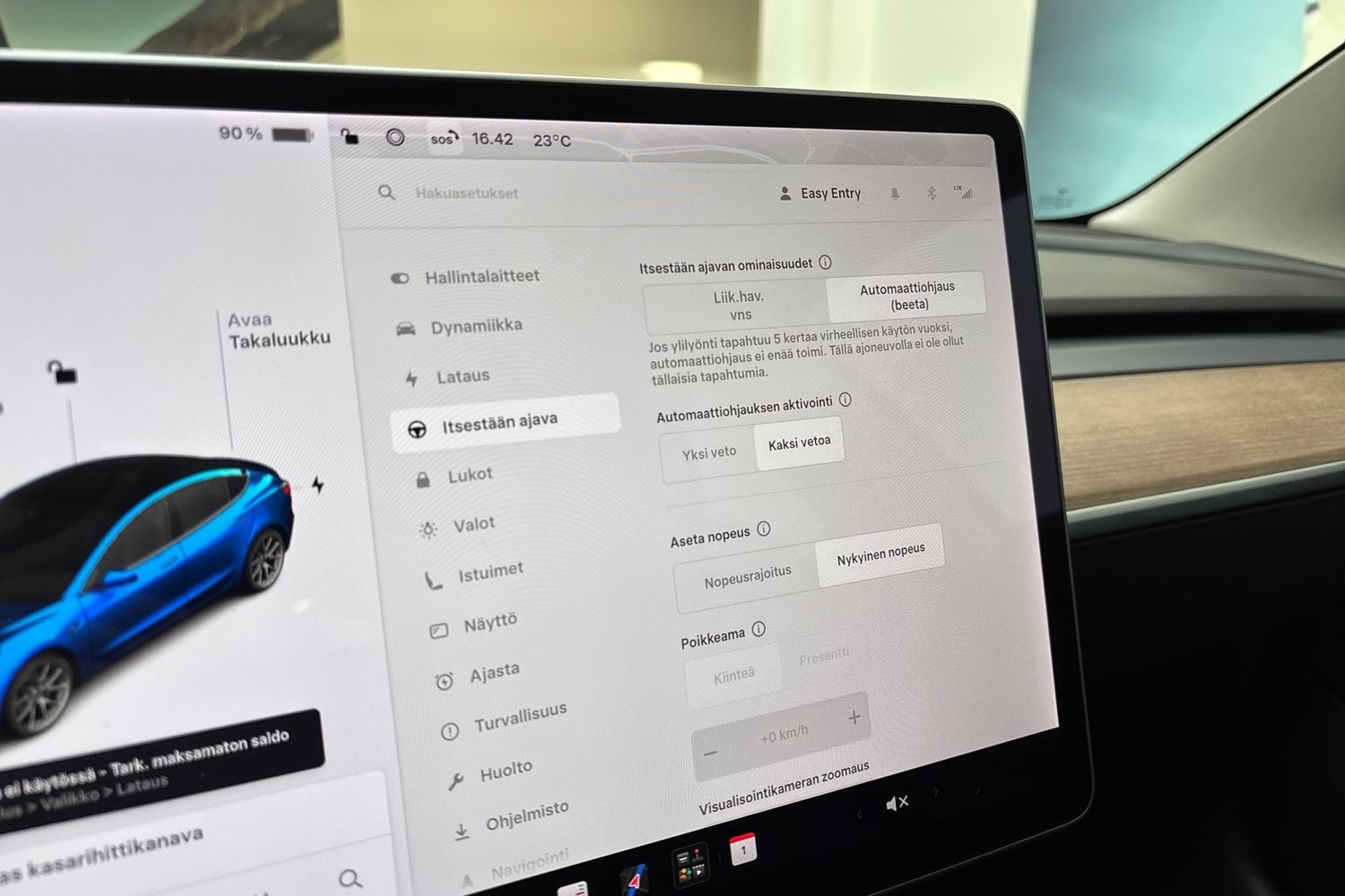 Tesla Model 3 vaihtoauto