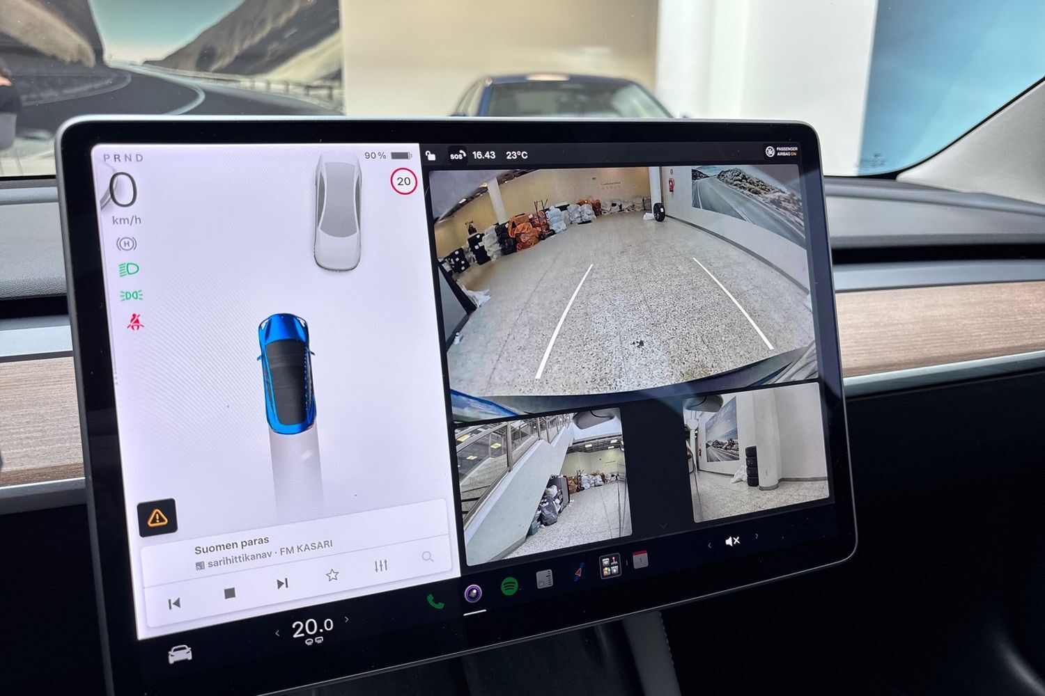 Tesla Model 3 vaihtoauto