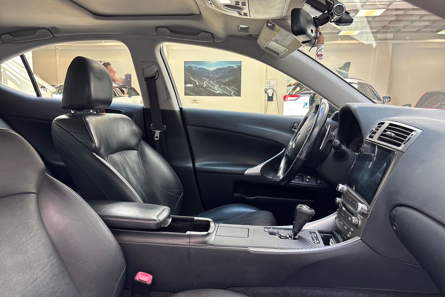 Lexus IS vaihtoauto