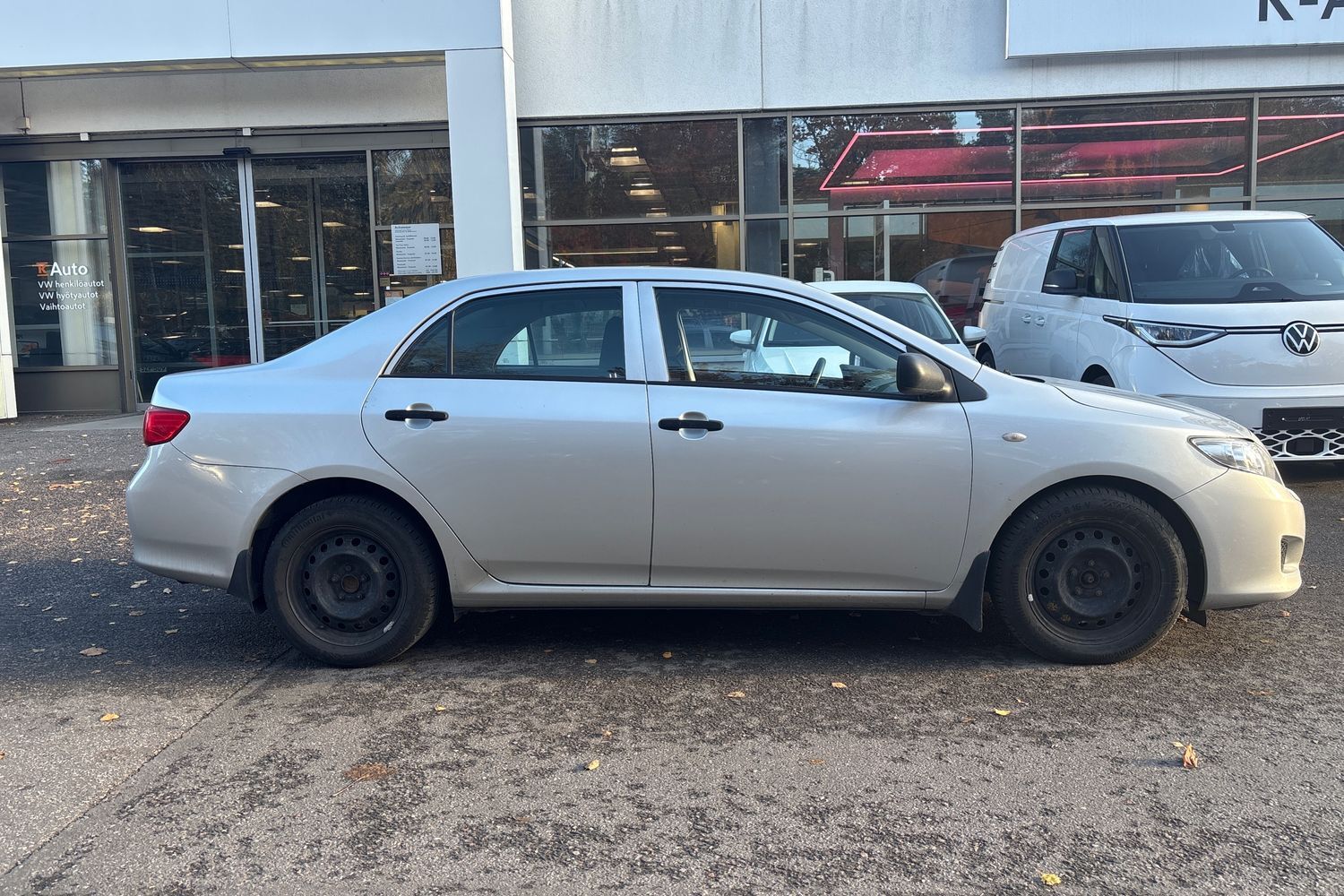 Toyota Corolla vaihtoauto