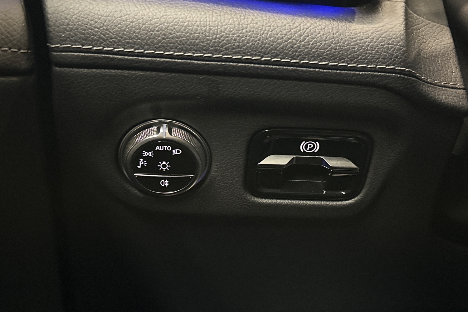 Mercedes-Benz EQS vaihtoauto