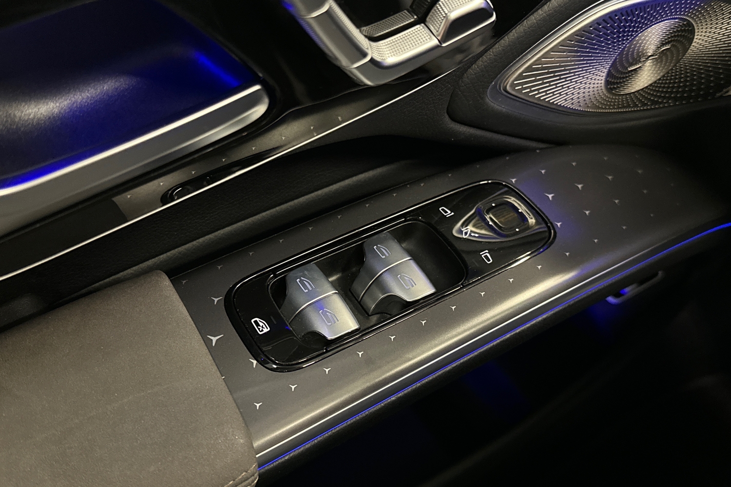 Mercedes-Benz EQS vaihtoauto