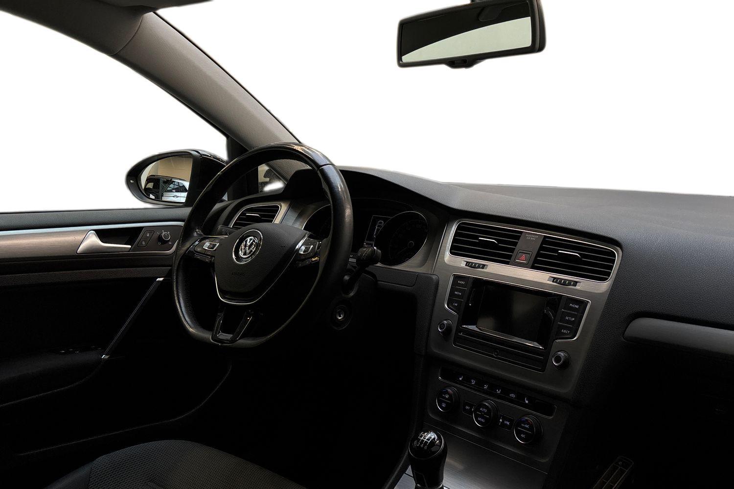 Volkswagen Golf vaihtoauto