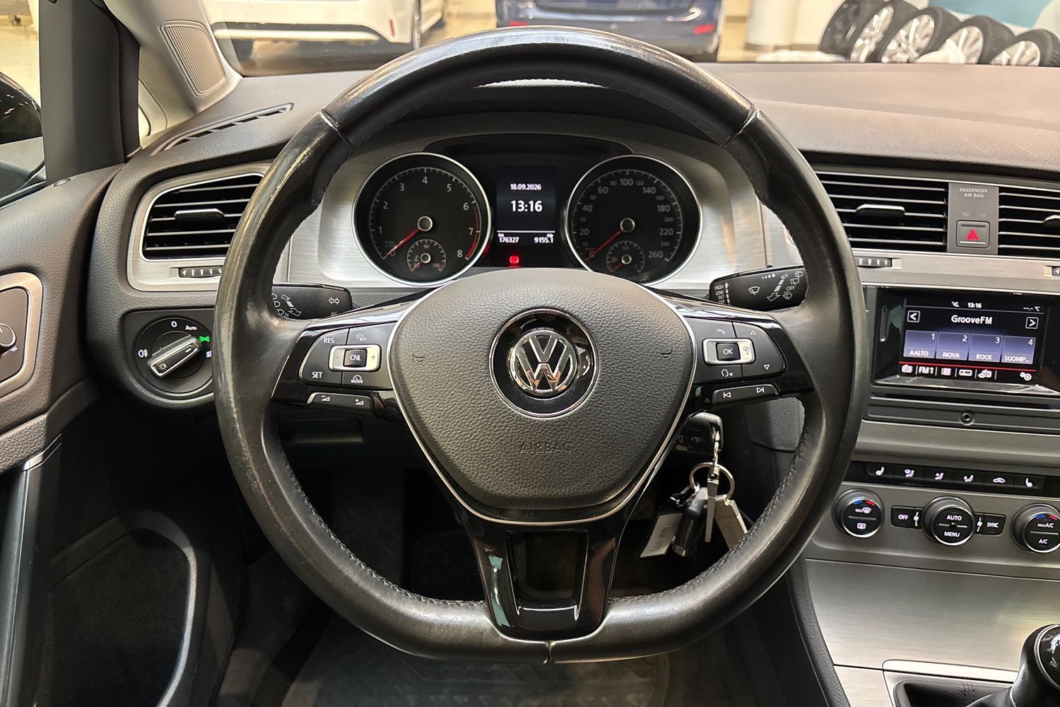 Volkswagen Golf vaihtoauto