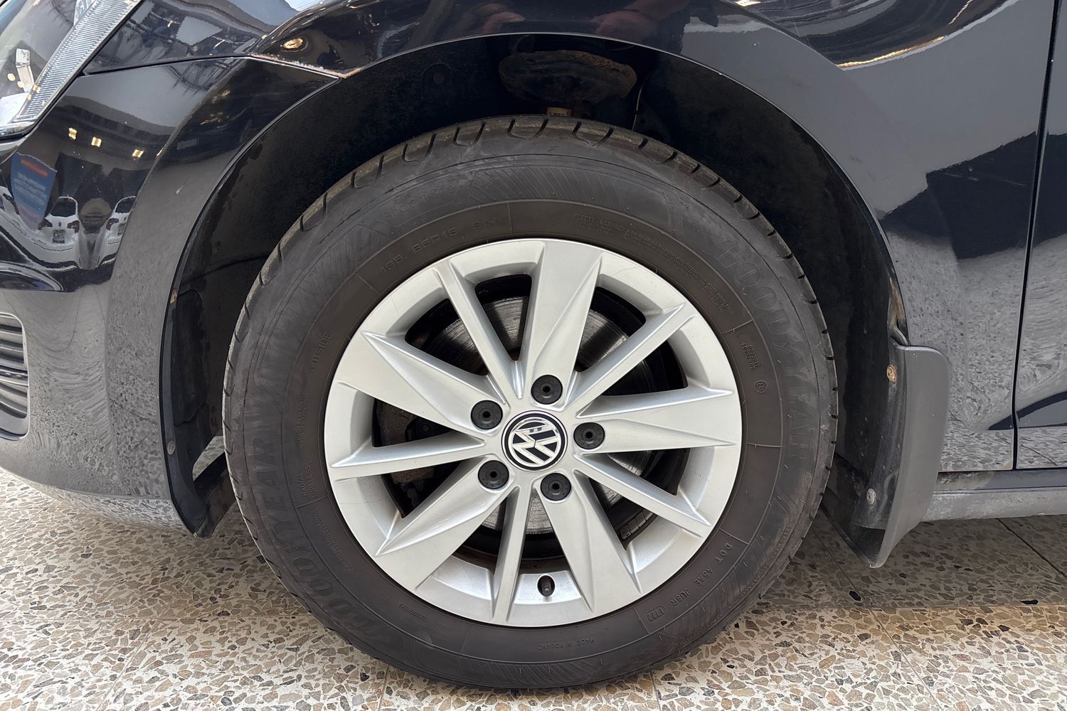 Volkswagen Golf vaihtoauto