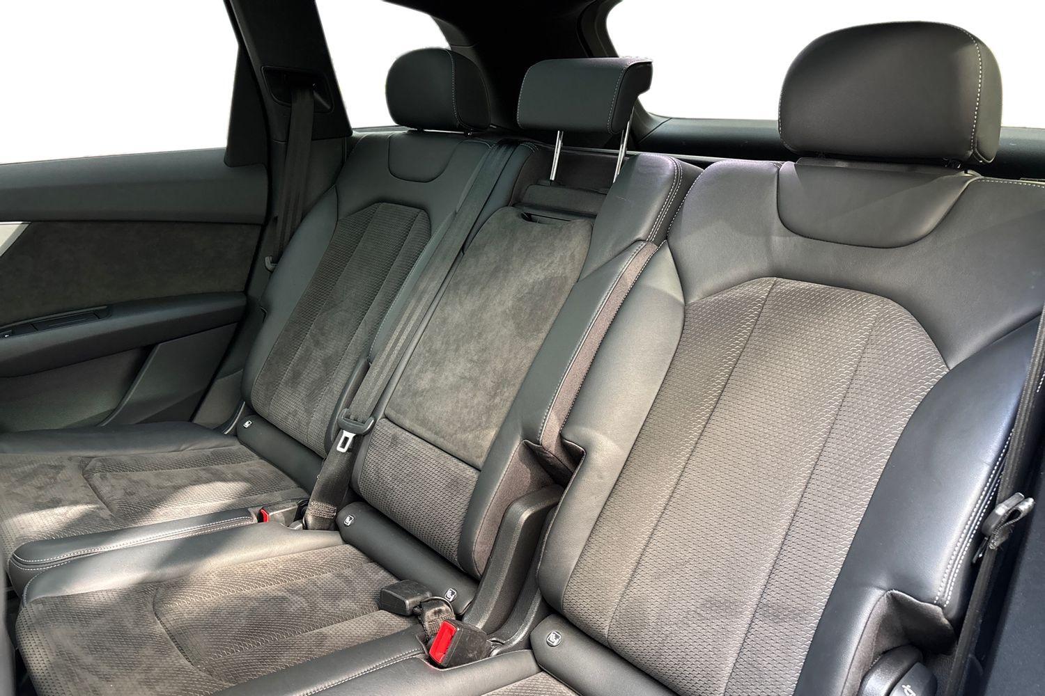Audi Q7 vaihtoauto