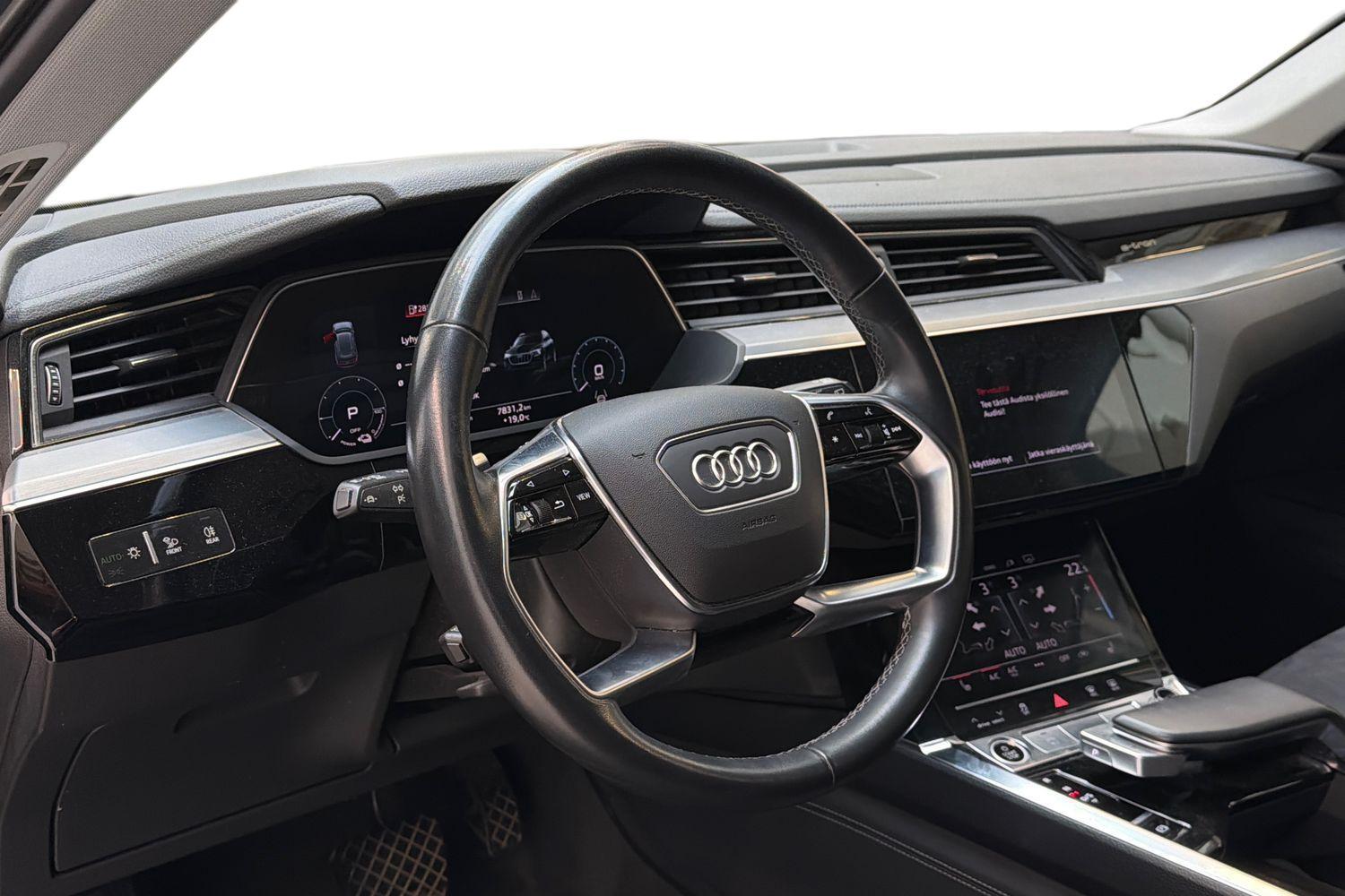Audi Q8 e-tron vaihtoauto