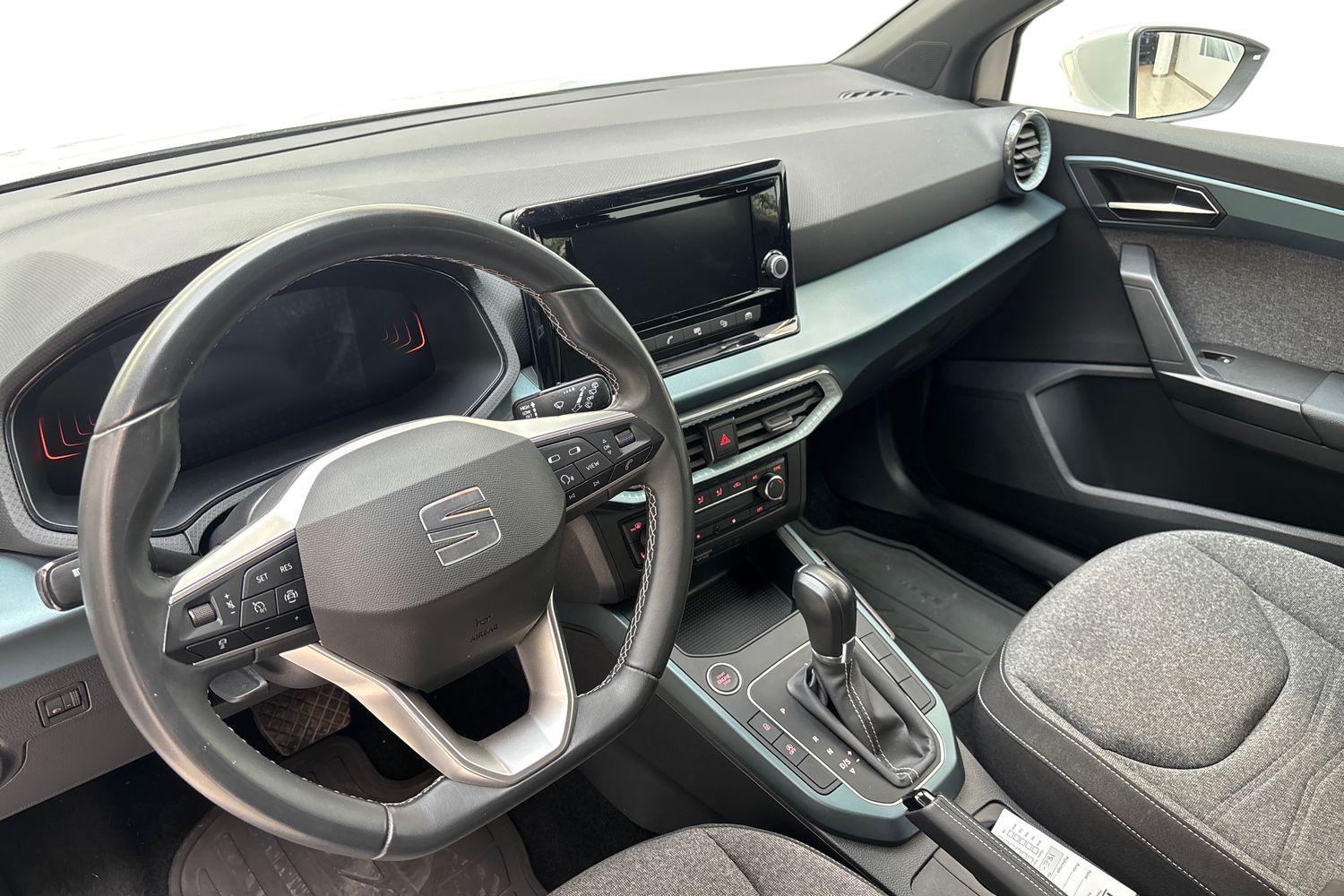 SEAT Arona vaihtoauto