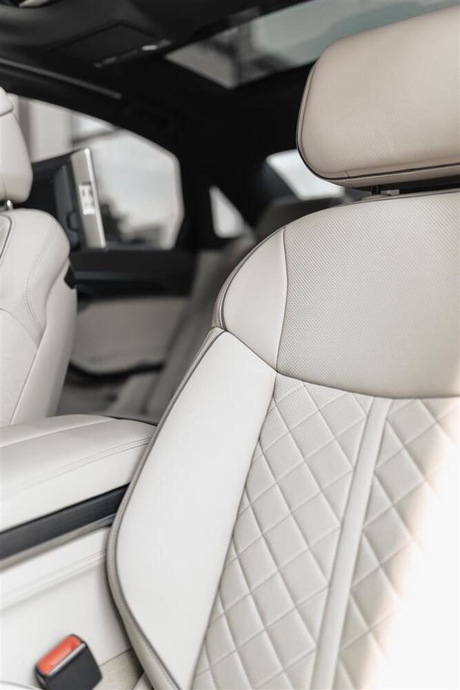 Audi A8 vaihtoauto