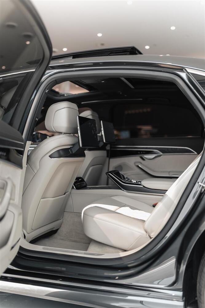 Audi A8 vaihtoauto