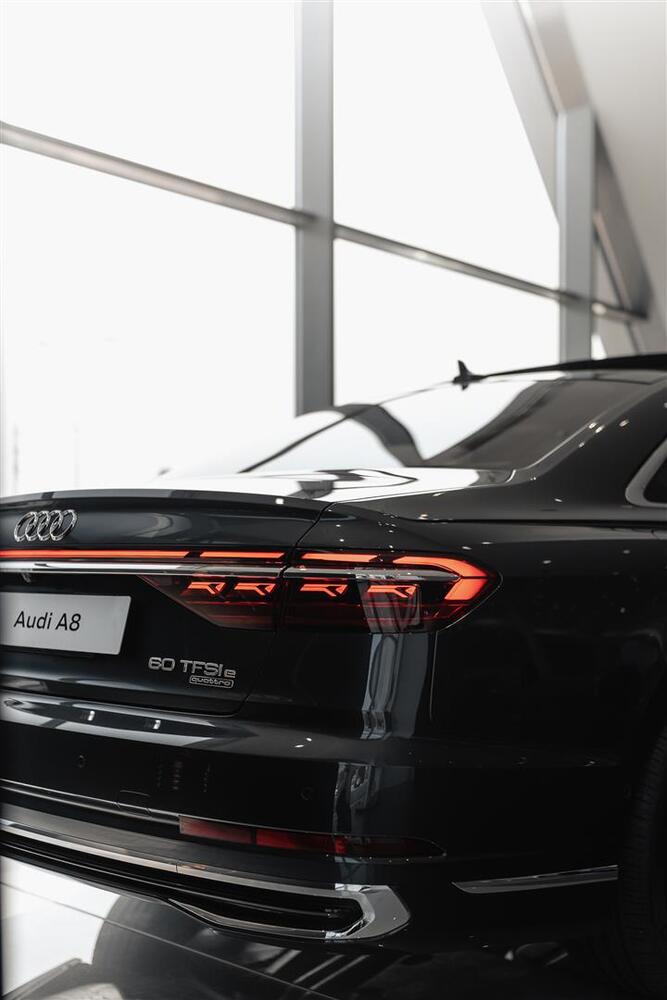 Audi A8 vaihtoauto