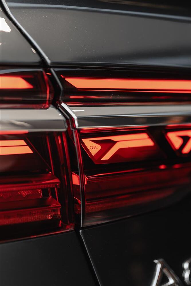 Audi A8 vaihtoauto