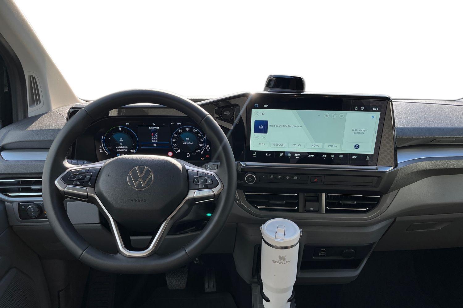 Volkswagen Caravelle vaihtoauto