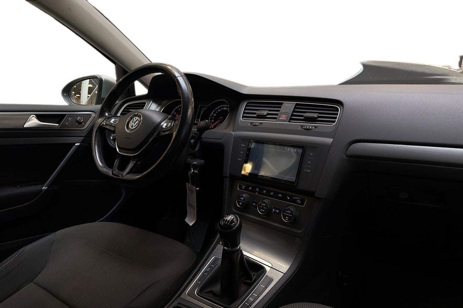 Volkswagen Golf vaihtoauto