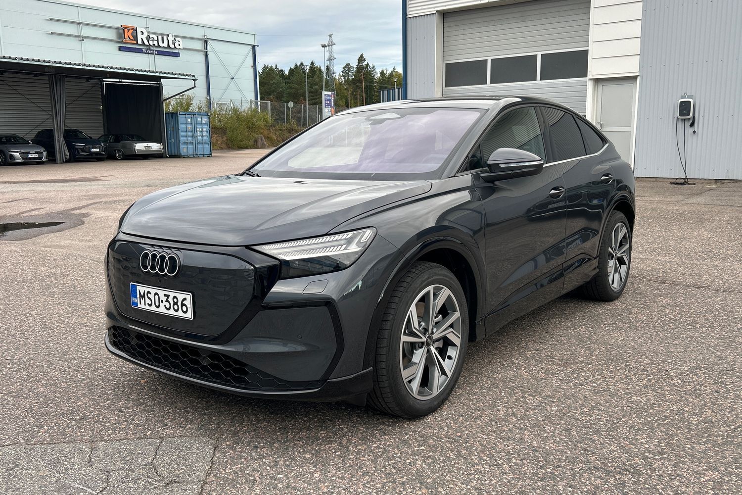 Audi Q4 e-tron vaihtoauto