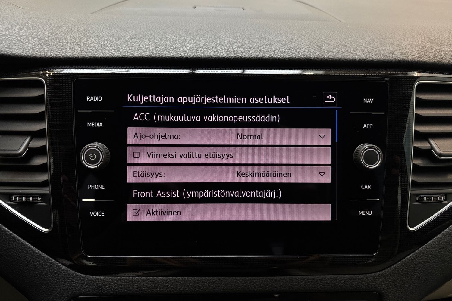 Volkswagen Golf Sportsvan vaihtoauto